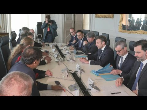 Choose France: Macron réunit plusieurs patrons étrangers lors d'une table ronde | AFP Images