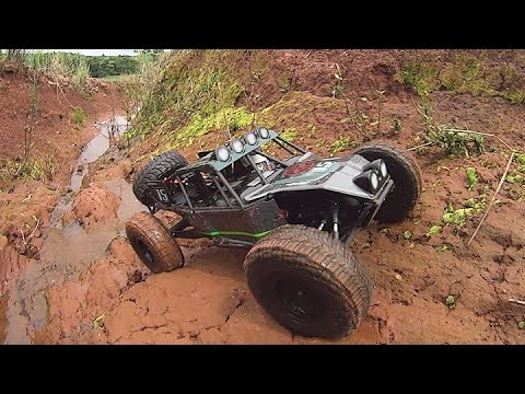 Carro de controle remoto off-road 4x4 escala 1/10 - Trilha