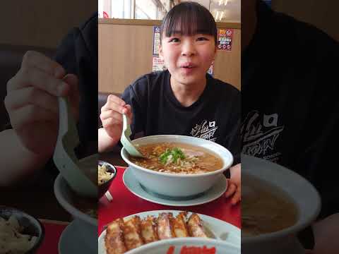 山岡家の焦がし醤油ラーメンを食す女子🍜　#shorts #山岡家 #焦がし醤油 #期間限定