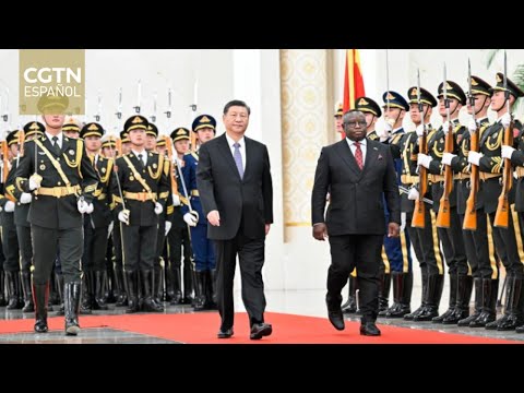Xi Jinping sostiene conversaciones en Beijing con su homólogo sierraleonés, Julius Maada Bio