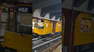レトロな銀座線…出発！！ #train