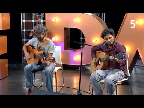 Leandro Perdomo y Federico Rodríguez - Músicos: El Bosque | EPA | 03-12-2022