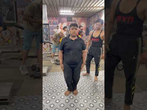 Mukesh hard workout 😳 #isratfitness #mukesh #youtubeshorts #hardwork #fitness