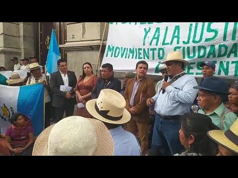 GUATEMALTECOS AFIRMAN GIAMMATEI PREPARA UNA DICTADURA EN GUATEMALA LE ENTREGARA EL PODER AL CONGRESO