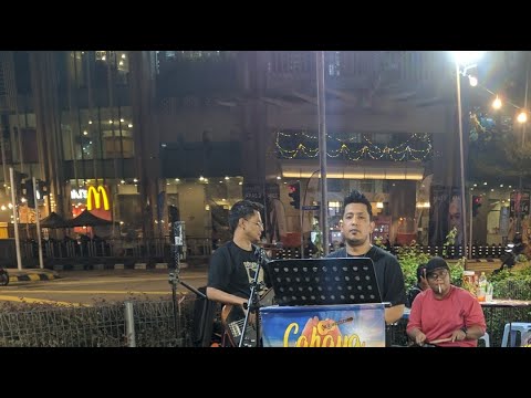 lepak santai dengan band sambil minum kopi