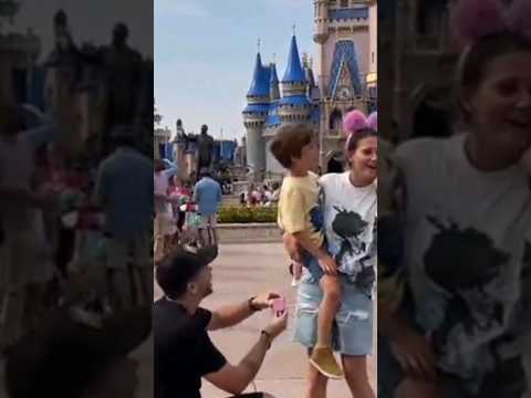 Nicolás Magaldi le propuso casamiento a su novia en Disney