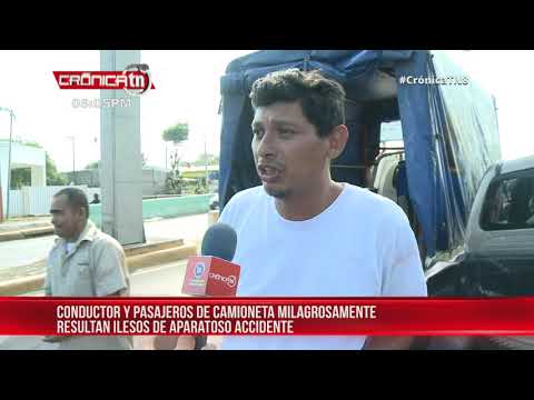 conductor de una camioneta pierde el control e impacta contra una estructura metálica – Nicaragua