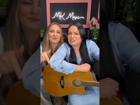 Que o fogo do céu caia sobre a tua vida 🔥!Assista ao novo clipe de Gislaine e Mylena #FogoAbrasador