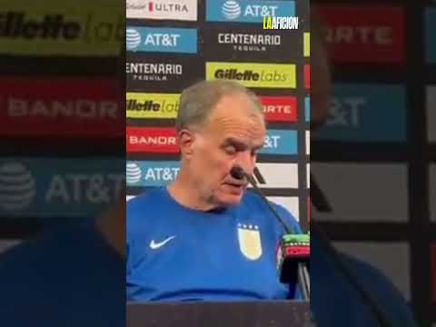 Marcelo Bielsa, Director Técnico de Uruguay, habla sobre su victoria ante la Selección Mexicana.