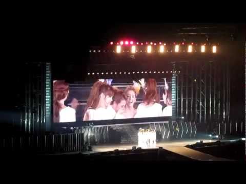 110605 SNSD-[HD/Fancam] Sunny Crying @ Saitama Japan Arena Tour 2011