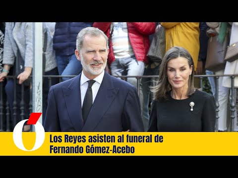 Los reyes Felipe y Letizia, junto al Rey Juan Carlos, recuerdan a Fernando Go?mez Acebo
