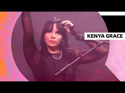 Kenya Grace - Strangers (Radio 1's Big Weekend 2024)