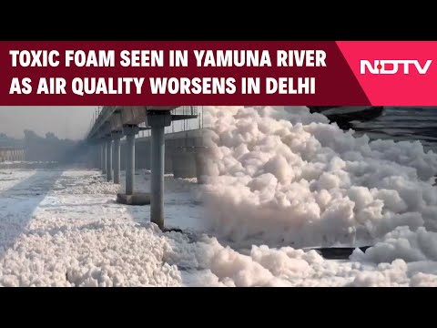 Yamuna Toxic Foam | Toxic Foam Seen In Yamuna River As Air Quality Worsens In Delhi