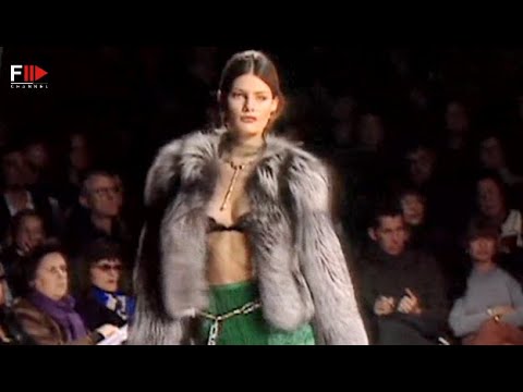 Vintage in Pills DOLCE&GABBANA Fall 2004 - Fashion Channel