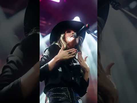country sweetheart #KalseyKulyk graced the stage at #CalgaryStampede this past weekend 🤩🤠