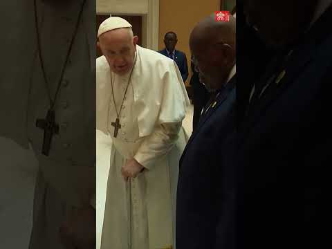El Papa Francisco recibe en audiencia al Presidente de Ghana