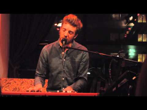 Pieces by Andrew Belle, live cover version 