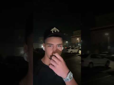 Ionut V are Iubita!?