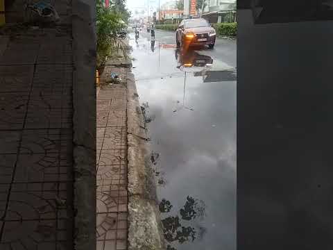 thêm một ngày nước lên