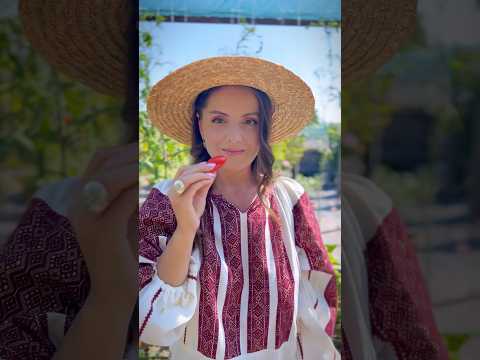 Living la dolce vitta!! #romaniangirl #romanian #romanianartist #populara #solista #muzic #acordeon