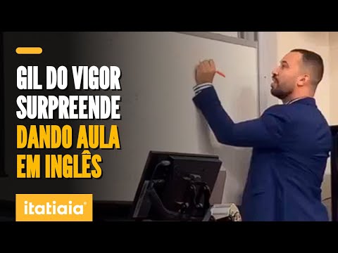 GIL DO VIGOR PUBLICA VÍDEO DANDO AULA DE ECONOMIA EM INGLÊS E SURPREENDE FÃS