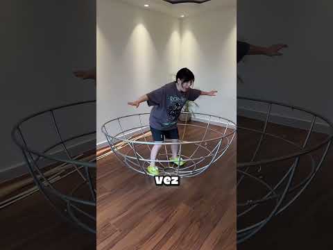 Construyó un sofá-cama con forma de hot pot gigante 😳🍲