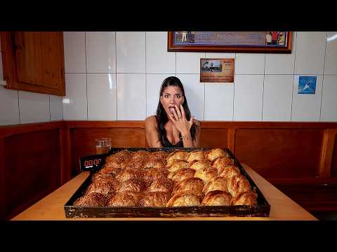 15,000 CALORIES UNDER 20 MINUTES?! PASTIZZI EATING WORLD RECORD IN 📍MALTA! 🇲🇹👀🖤 | @LeahShutkever