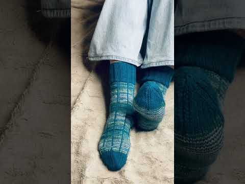 #knitting #knit #knitsocks #socks #sockknitting #вязанняукраїна #осінь #shorts #шкарпетки
