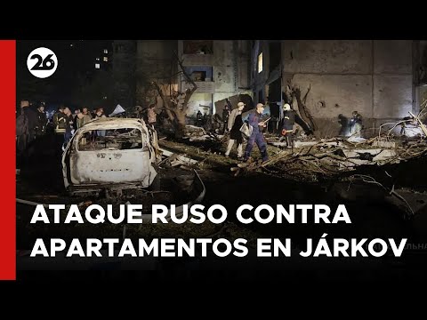 Un ataque aéreo ruso contra un bloque de apartamentos deja 21 heridos en Járkov