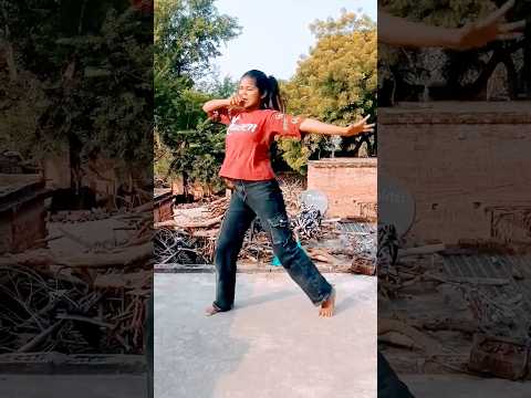 मटन खा के बटन खोलेला #bhojpuri #dance #bhojpuri #trending #viralvideo #bhojpurisong