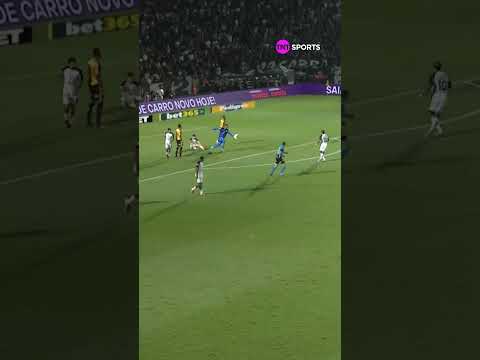 GARRO MANDOU UM PASSE NOJENTO PRO BIDON E O GOLEIRO SAIU NOS PÉS DO JOGADOR DO TIMÃO #shorts