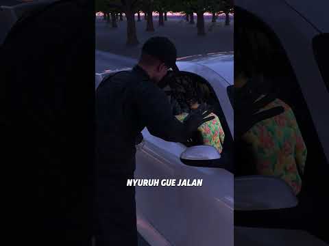 Jangan Buka Pintu Mobil Kecuali Dengar 3 Ketukan!