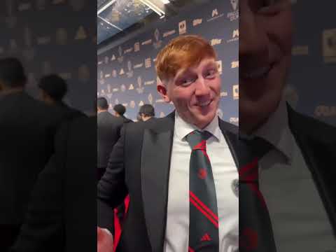 Angryginge's reaction to shaking Lamine Yamal's hand 🤣 😅