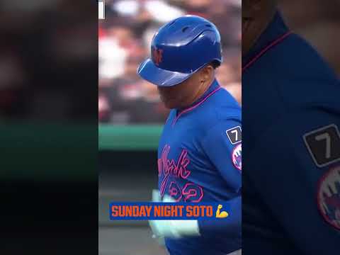 Juan Soto gives the Mets the lead with an opposite-field shot! #SundayNightBaseball