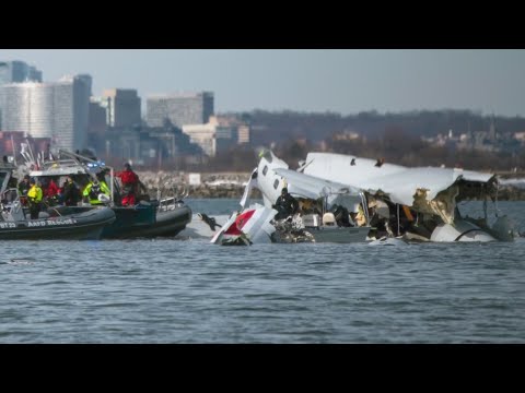 Progress made in recovery efforts on Potomac River