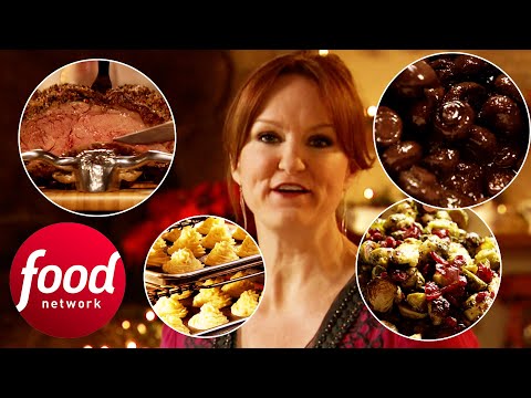 Cooking ENTIRE Christmas Dinner Explained: Juicy Prime Rib, Duchess Potatoes & More | Pioneer Woman