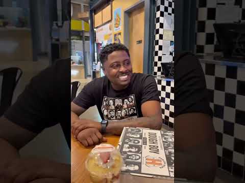29When Dalen urges Ronnie to take his weight loss seriously!