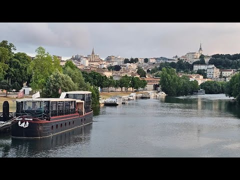 Live Angoulême by night