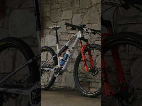 MVDP’s Lux World Cup CFR ready for his first XC race of 2026! #CanyonBikes #CanyonCFR