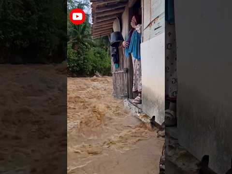 I Woke Up to a Flood… But Wait! 😂 #funny #comedy #viral #shorts