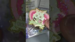 【ちいかわ】キラキラダイカットステッカー付きグミ開封！！【グッズ開封】
