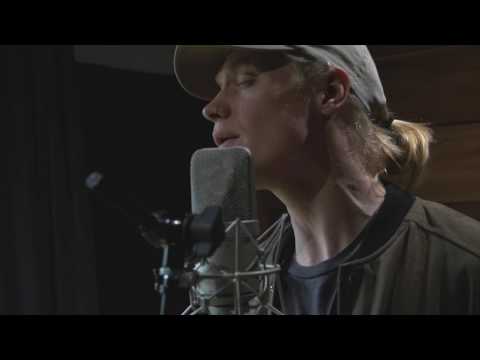 Alessia Cara - Scars To Your Beautiful (Picturesque Cover)