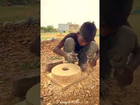 10 साल के बेच्च का गज़ब का हुनर एक बार जरूर देखें