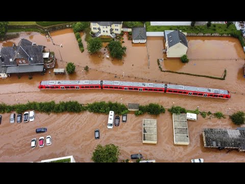 El Agua Arrasa Alemania (video)