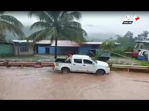 Chanchamayo: Intensas lluvias inundan carretera en el distrito de Pichanaqui