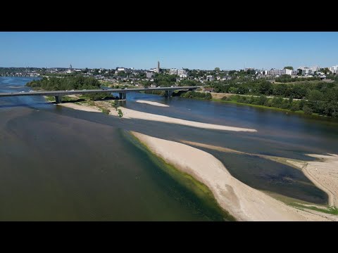 France's Loire river shows signs of drought as sandbanks emerge | AFP