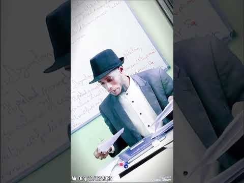 JE SOUHAITE UNE EXCELLENTE FIN D'ANNÉE 2025 À TOUS LES ÉLÈVES DU MONDE ENTIER