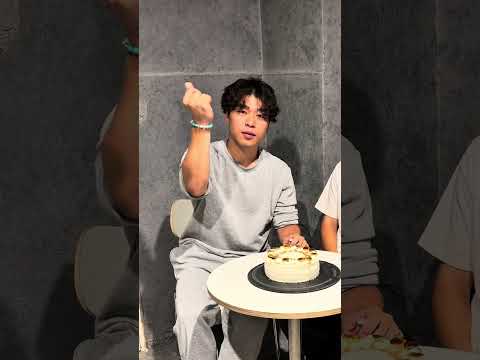 友達ではなく自分を祝いにくるドッキリ#オバクルメン