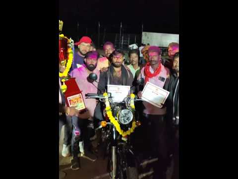 आज झालेल्या हिंदकेसरी माळशिरस मैदानात बुलेट चा मानकरी मथुर 🤴1001🤴॥ व🤴 सर्जा 🤴#माळशिरस #मैदान#