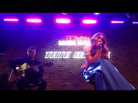 Tate McRae - hurt my feelings acoustic live at Youtube Music Nights in Lafayette London